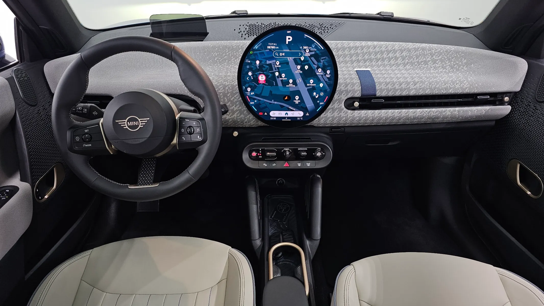 MINI 4 SE 2024 4/5