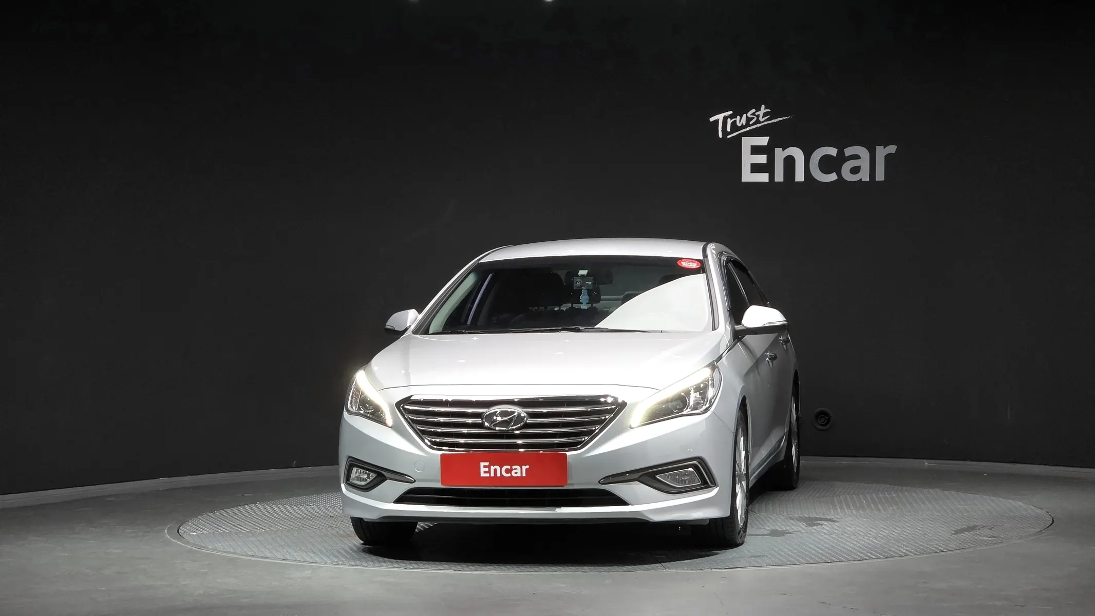 Hyundai LF 1.7 2016 2/5