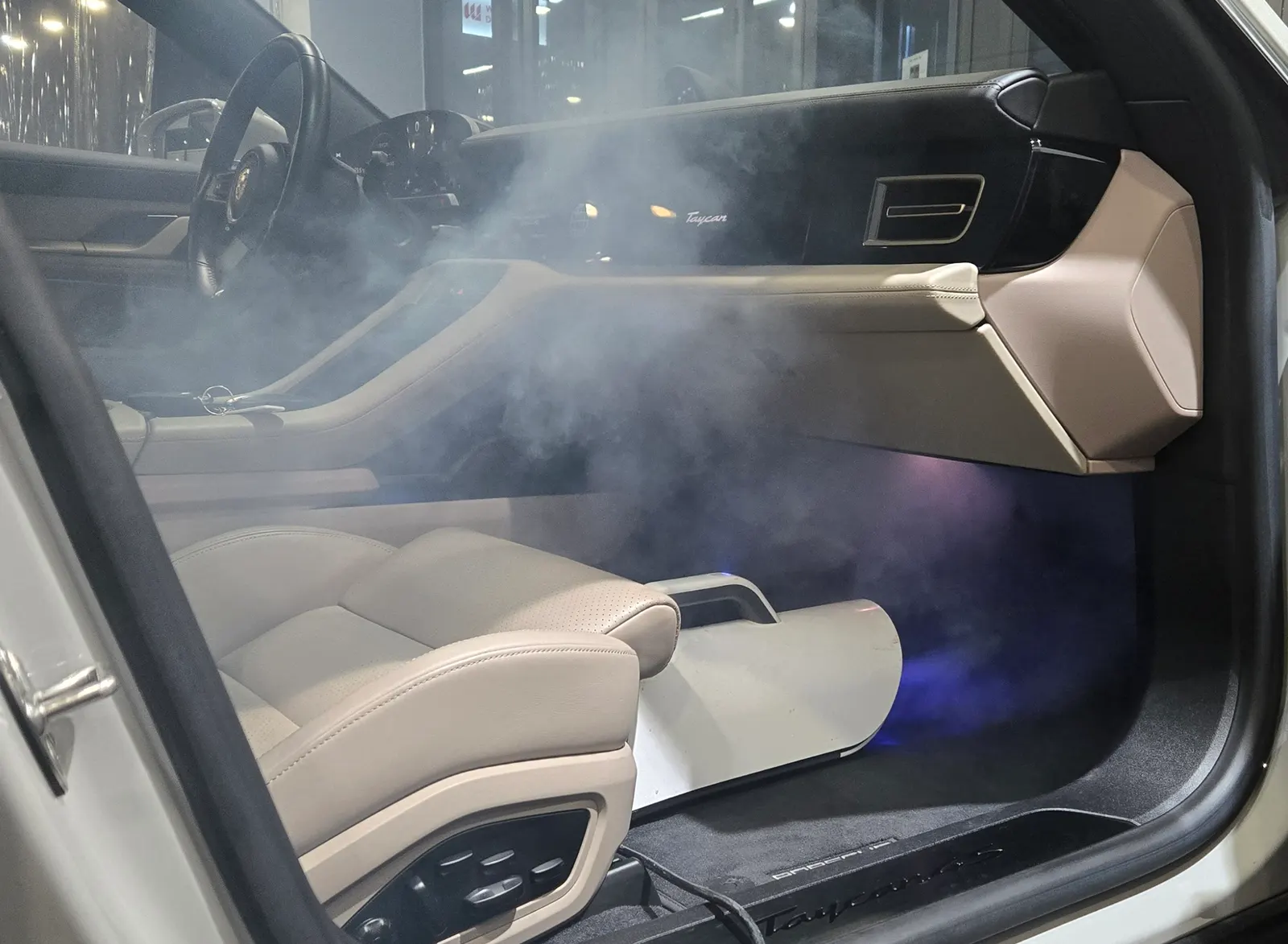 Porsche 타이칸 4S 2021 2/21