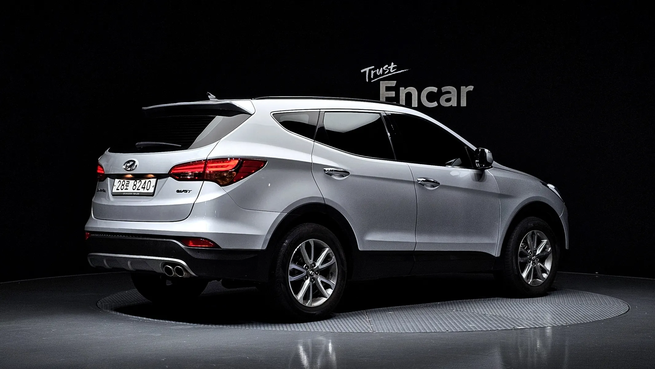 Hyundai DM (e-VGT) 2.0 2WD 2012 2/31