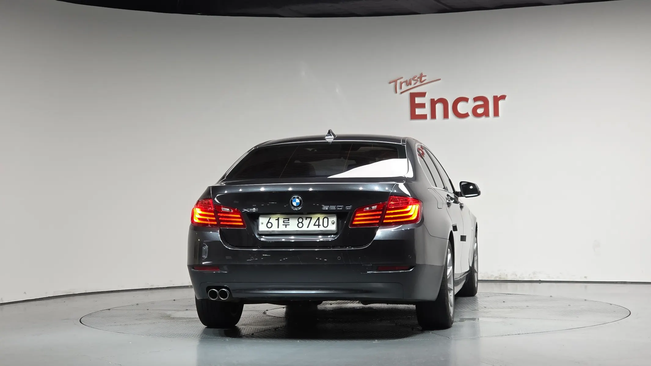 BMW 5 Series (F10) 520d 2015 3/36