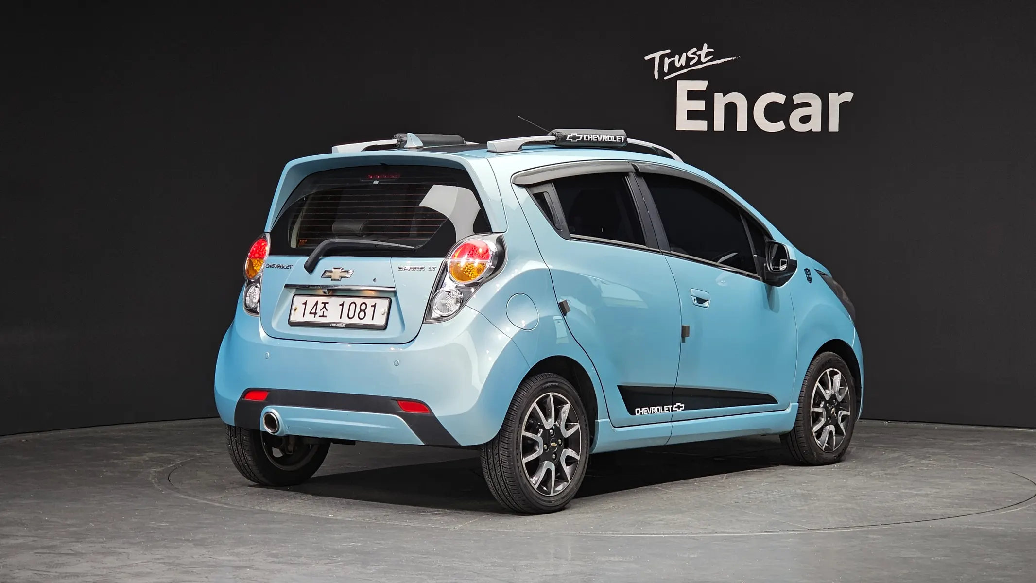 Chevrolet Spark LT 2012 2/32