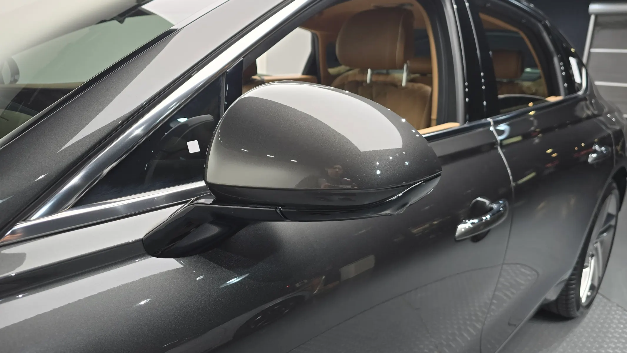 Genesis G80 (RG3) 2.5 AWD 2024 32/33