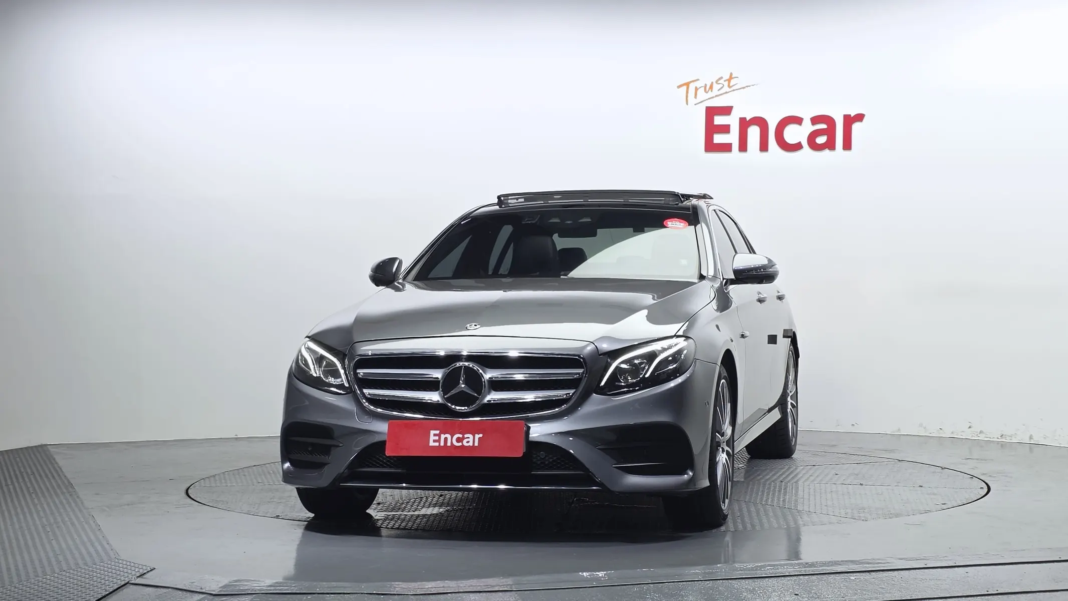 Mercedes-Benz E-Class W213 E350 4MATIC AMG Line 2019 3/35