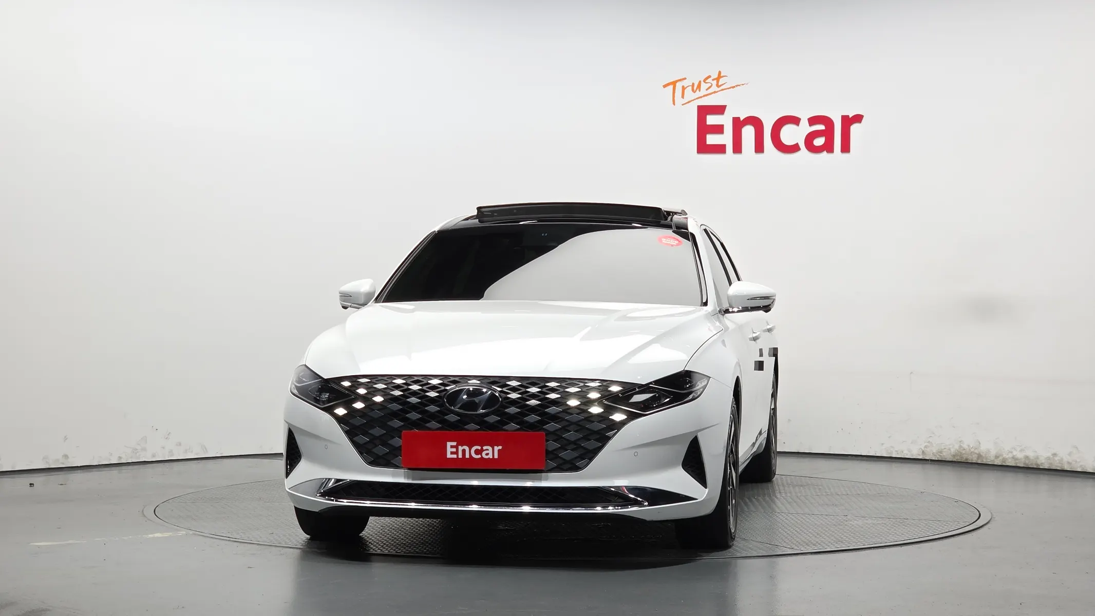 Hyundai IG 2022 2/5