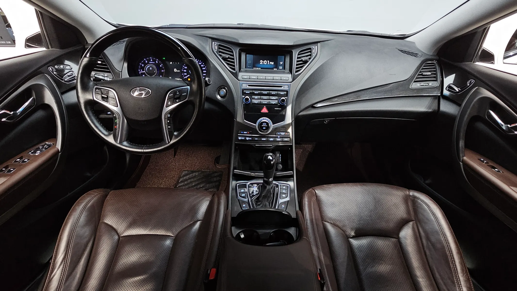 Hyundai Grandeur HG LPG HG300 2015 4/5