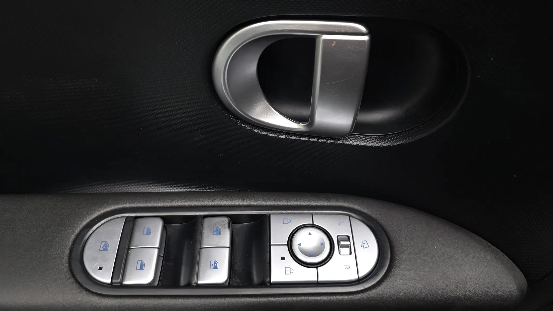 Hyundai Ioniq 5 2021 34/35