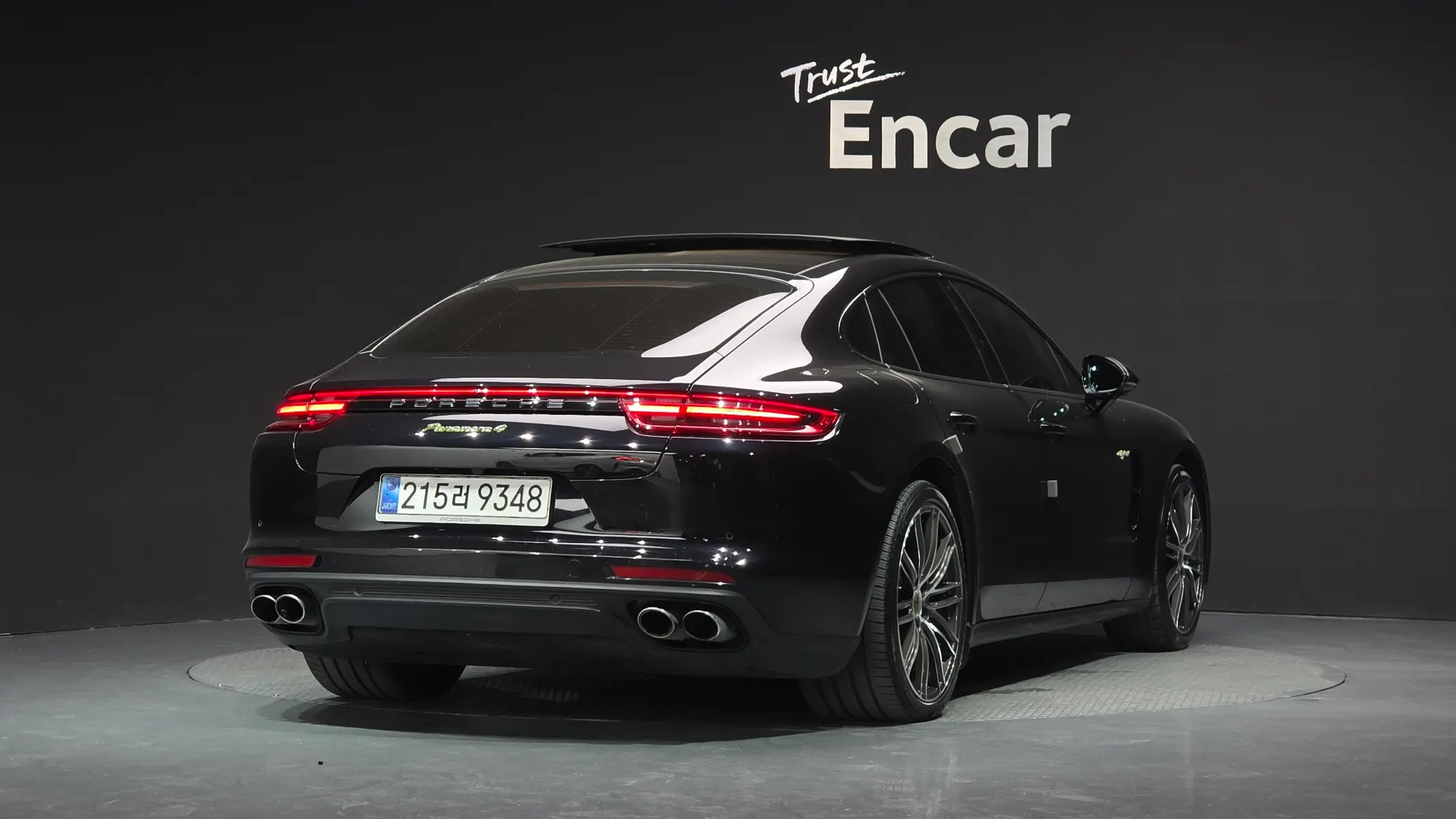 Porsche (971) 2.9 AWD E- 2018 2/41