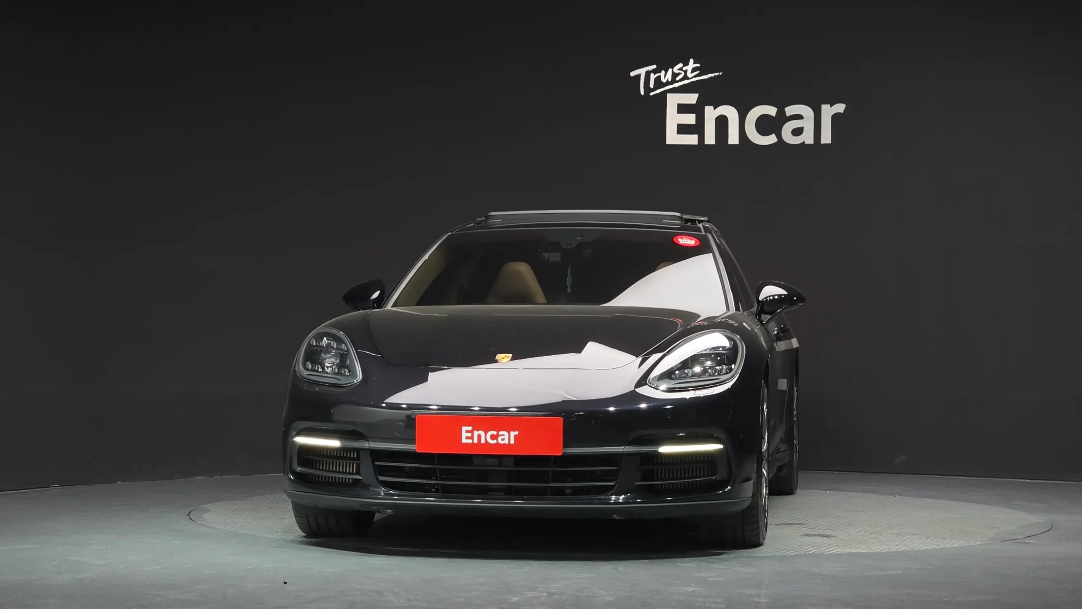 Porsche (971) 2.9 AWD E- 2018 3/41