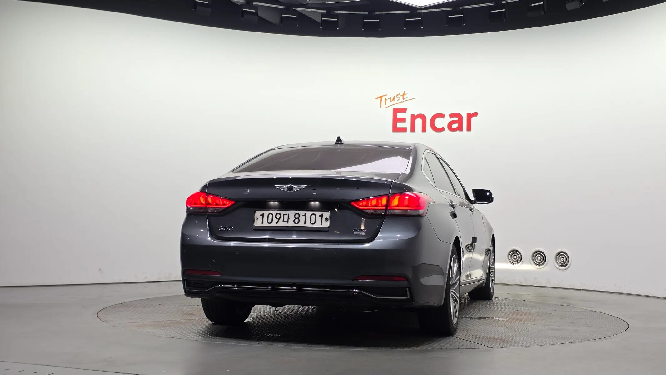 Genesis G80 2.2D AWD 2018 3/5