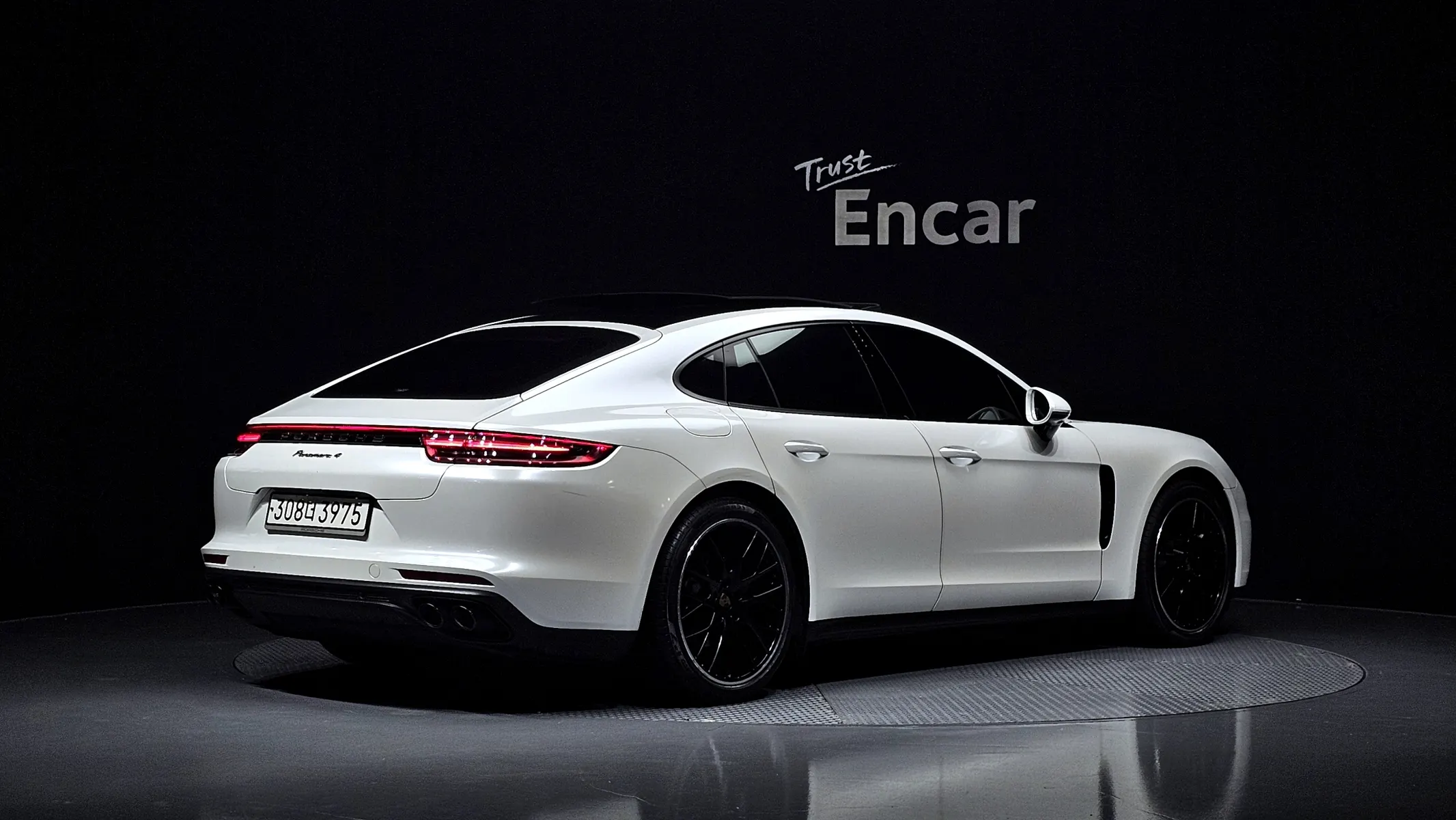 Porsche (971) 3.0 AWD 2020 2/37