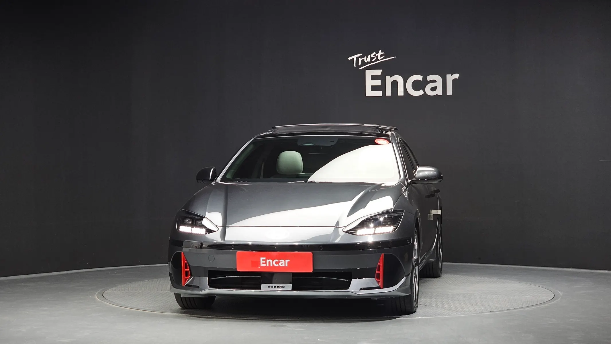Hyundai Ioniq 6 AWD 2023 2/5