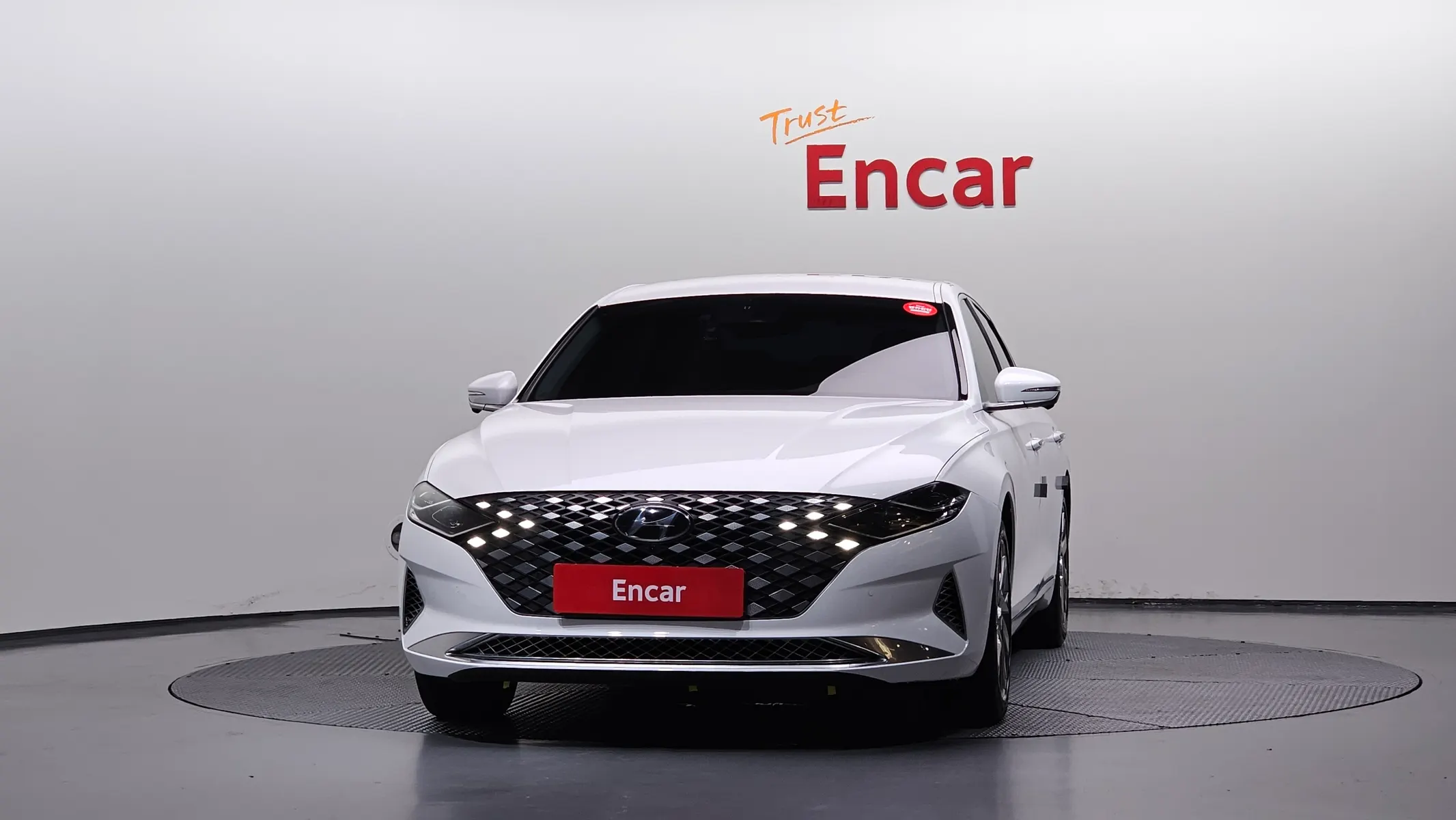 Hyundai IG 2022 2/5