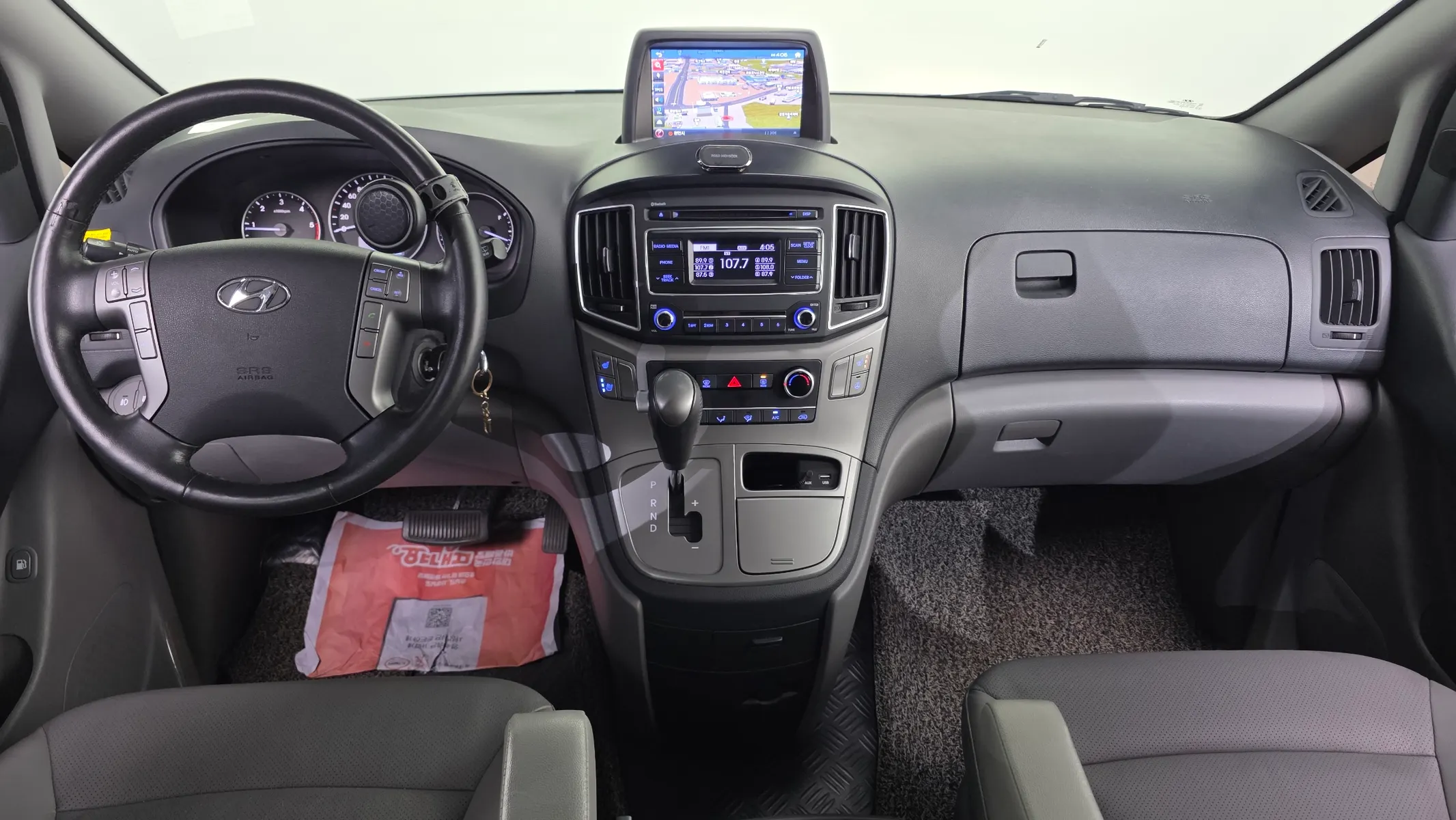 Hyundai Grand Starex 5 2017 4/5