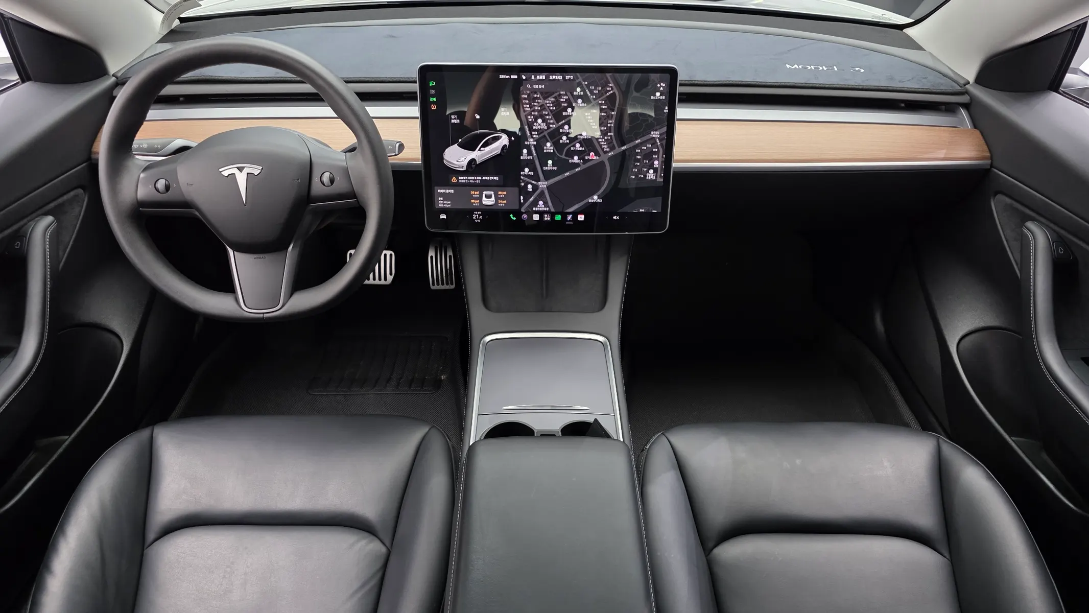 Tesla 3 RWD 2021 4/5