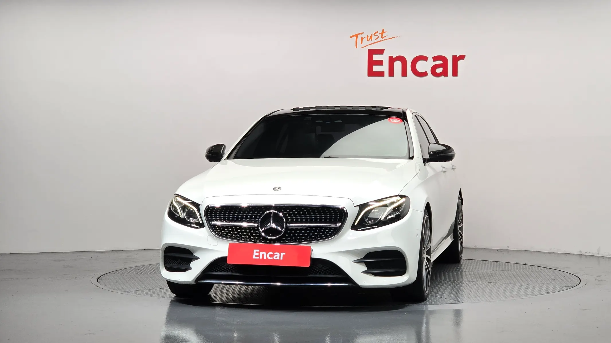Mercedes-Benz E-Class W213 E300 AMG Line 2019 3/21