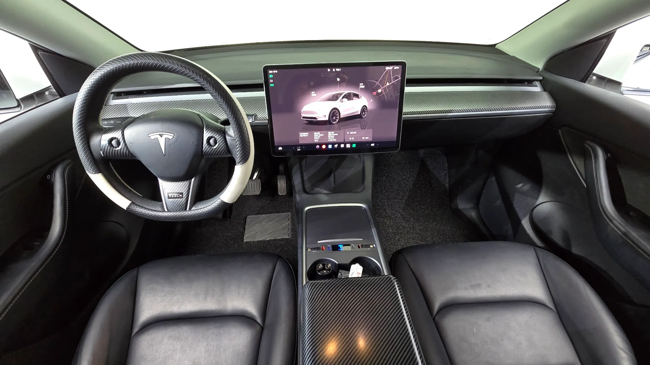 Tesla Y AWD 2022 4/5