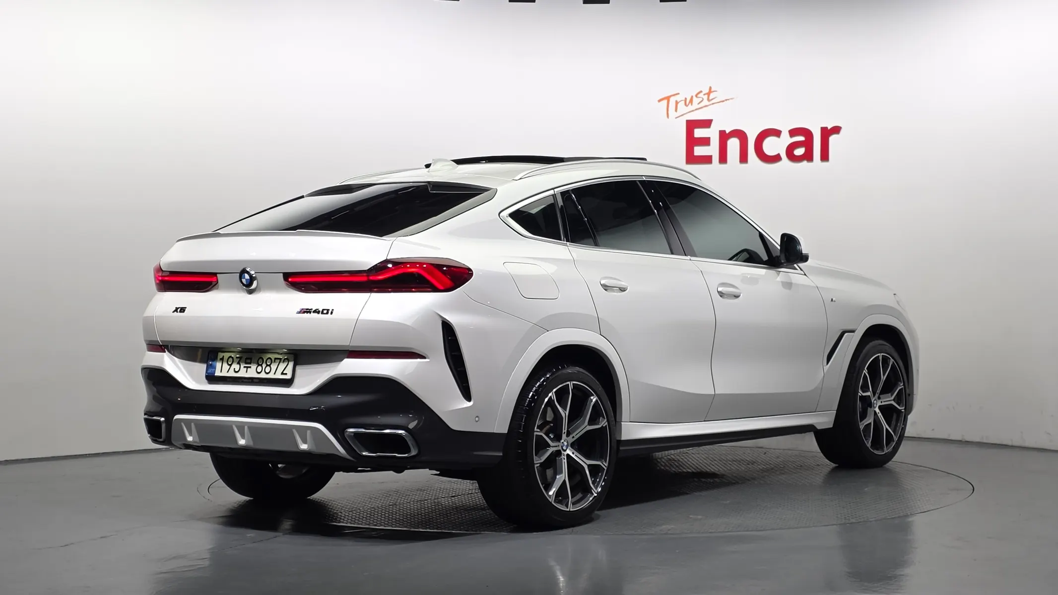 BMW X6 (G06) xDrive40i M 2021 2/37