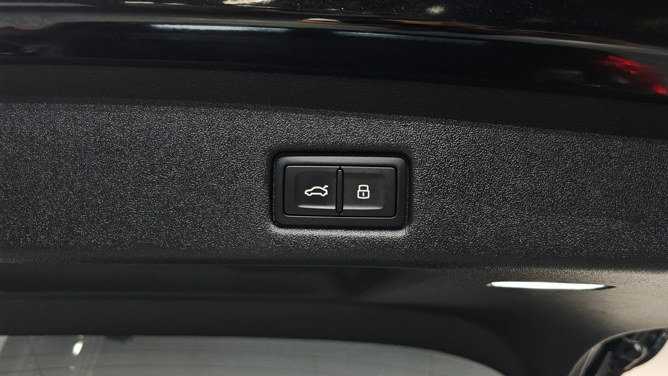 Audi Q5 (80A) 45 TFSI S Line 2025 37/38