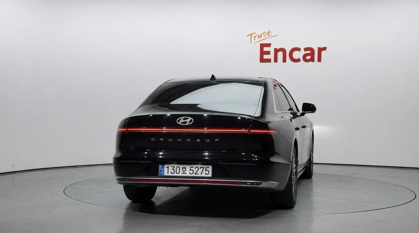 Hyundai (GN7) 2023 3/5