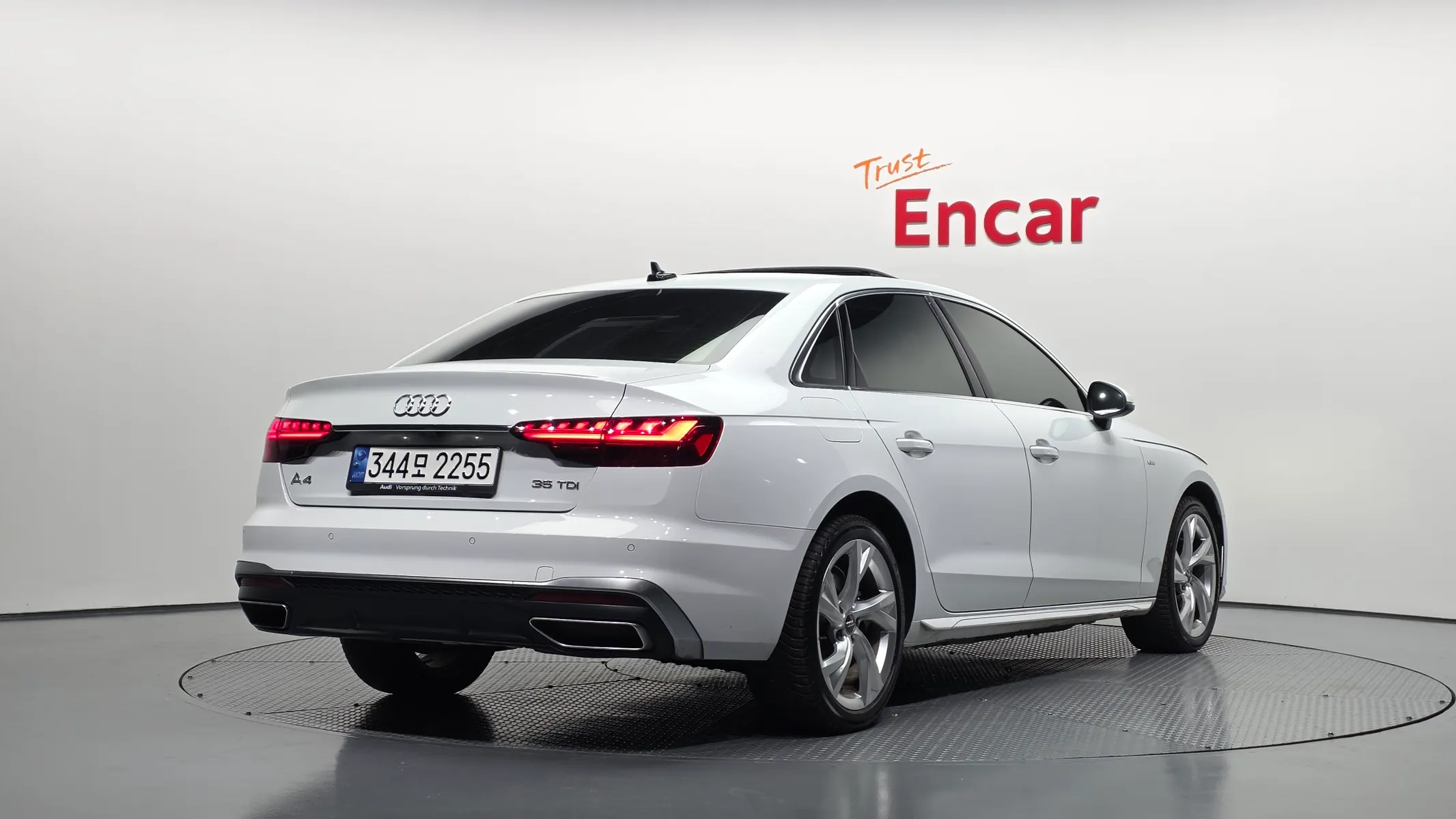 Audi A4 (B9) 35 TDI 2021 2/34