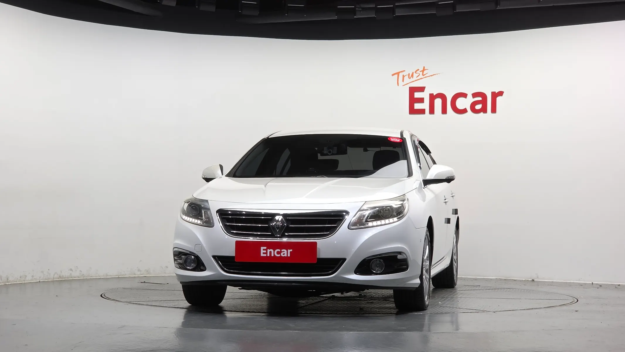 Renault Korea SM5 LPLi RE 2013 2/5