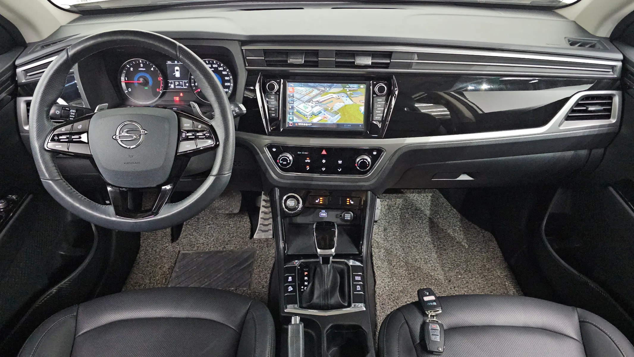 KG Mobility 뷰티풀 코란도 1.6 2WD C5 2019 4/5