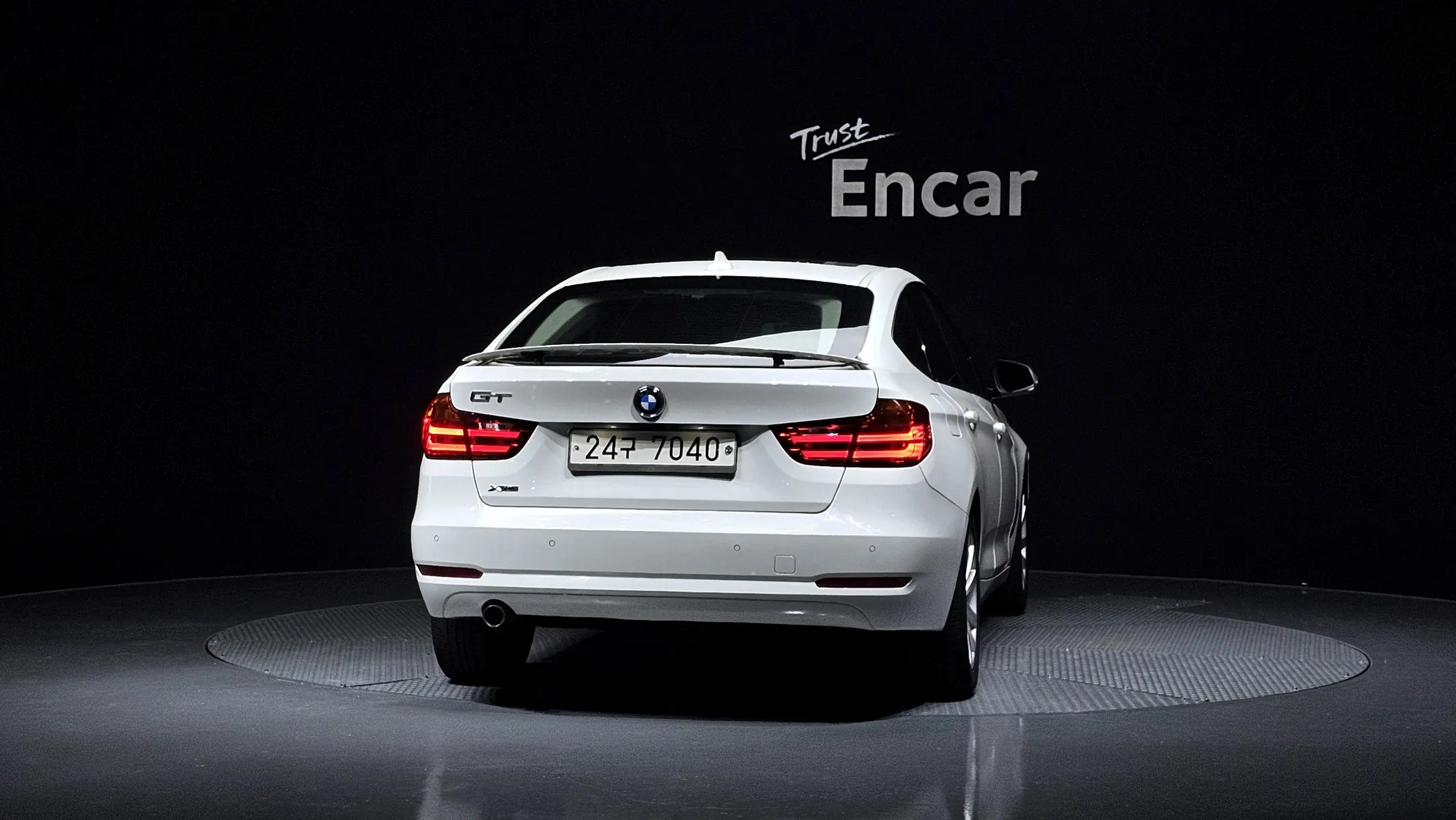 BMW 3 Series GT (F34) GT 320d xDrive 2015 3/38