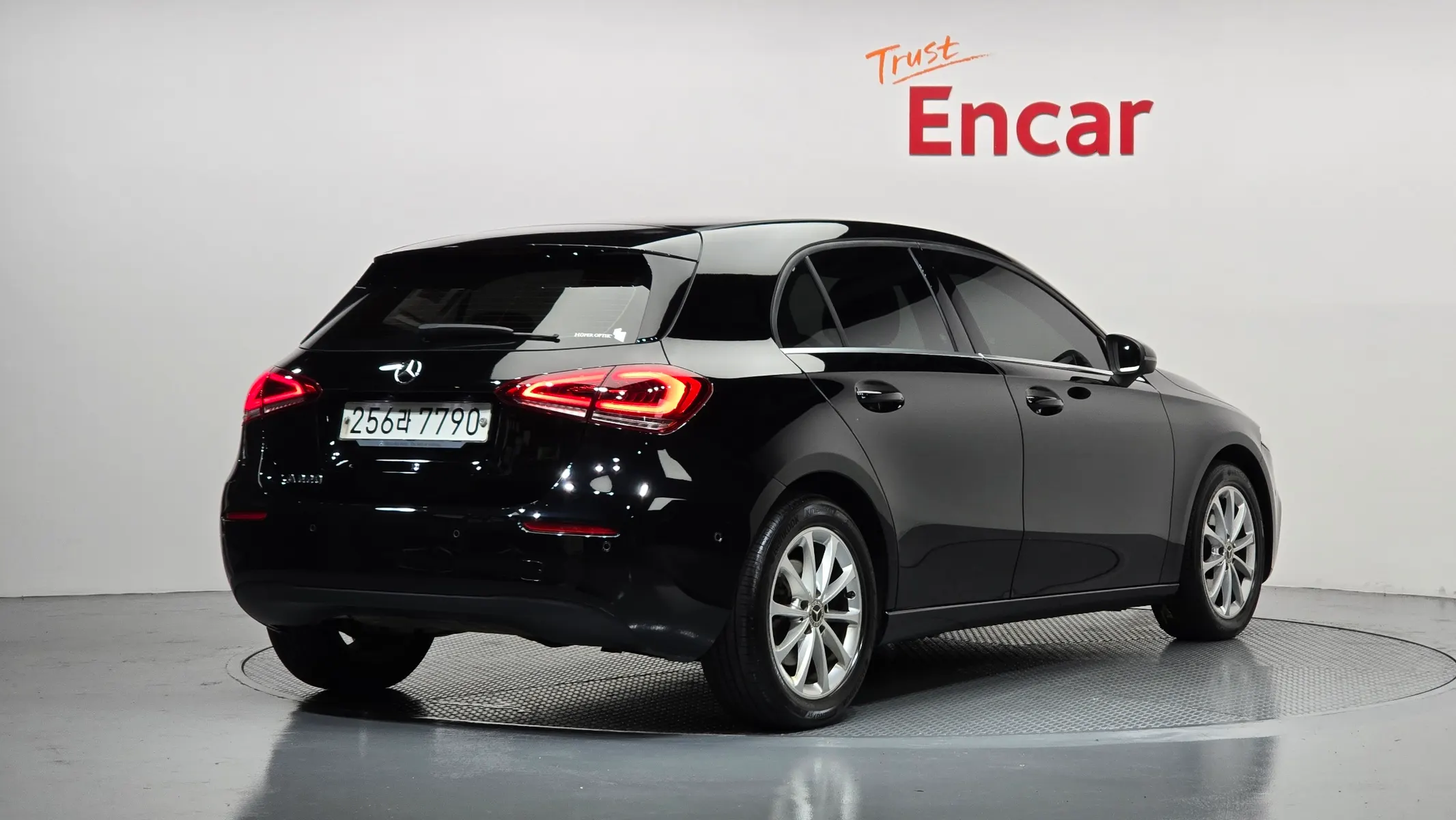 Mercedes-Benz A-Class W177 A220 2019 2/21