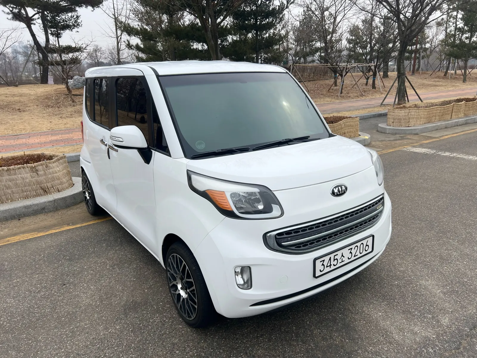 Kia Ray 2013 2/5