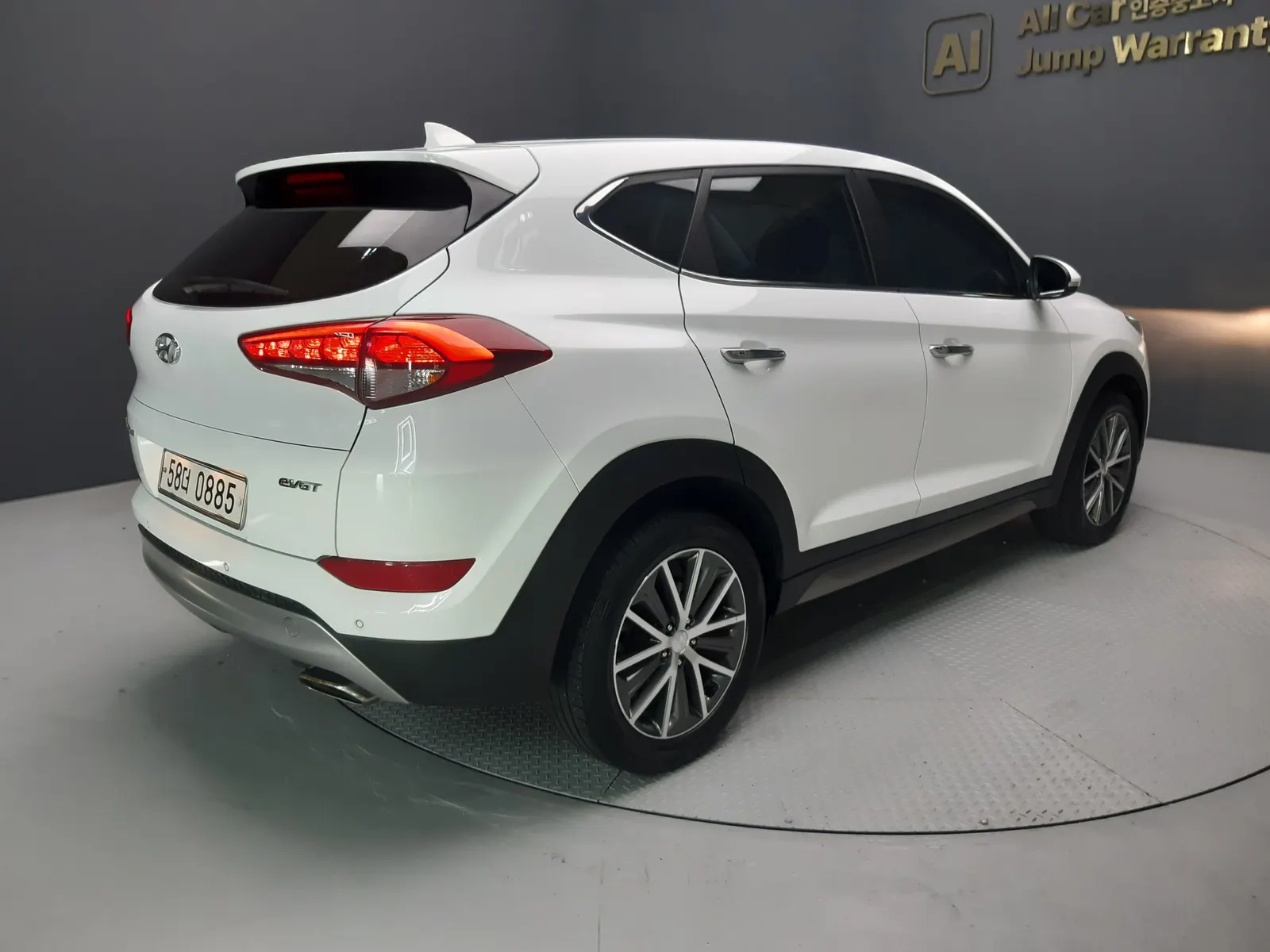Hyundai Tucson 1.7 2WD 2016 2/21