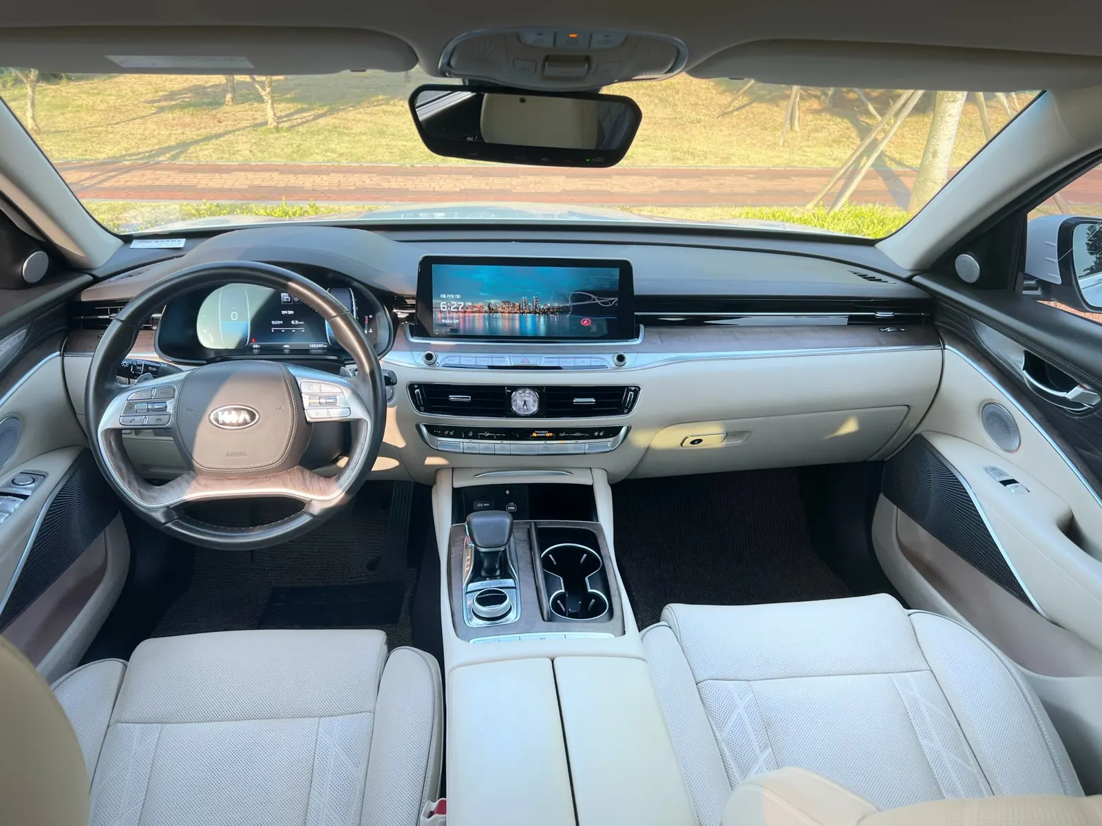 Kia K9 3.3 T-GDI AWD 2020 4/5