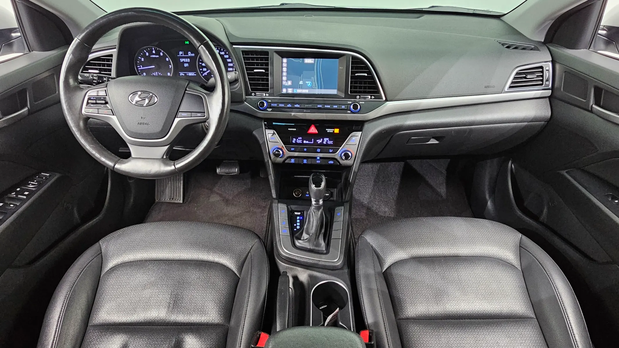 Hyundai AD 1.6 GDI 2016 4/5