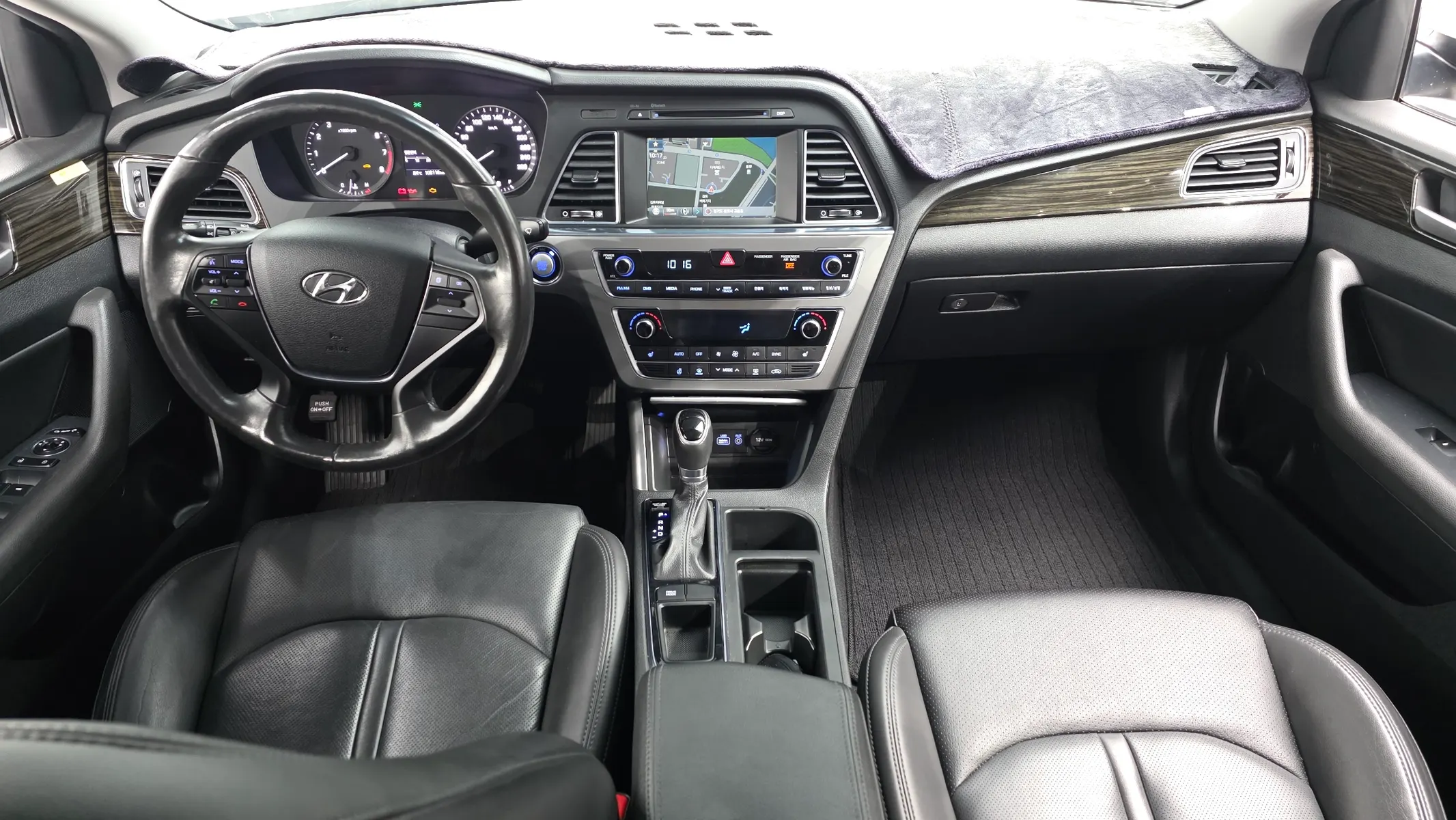 Hyundai LF 2.0 2016 4/5