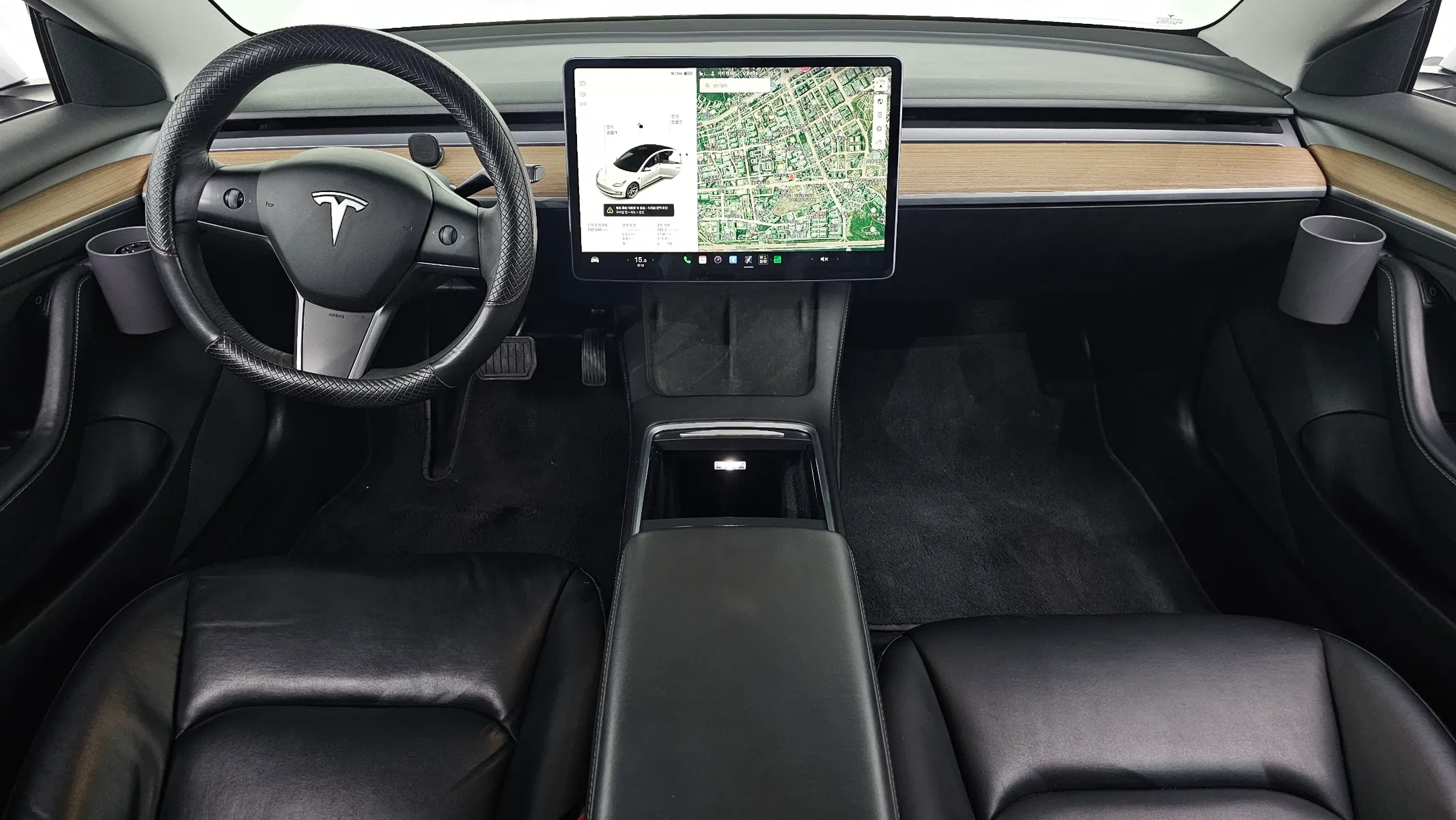 Tesla 3 AWD 2021 4/5