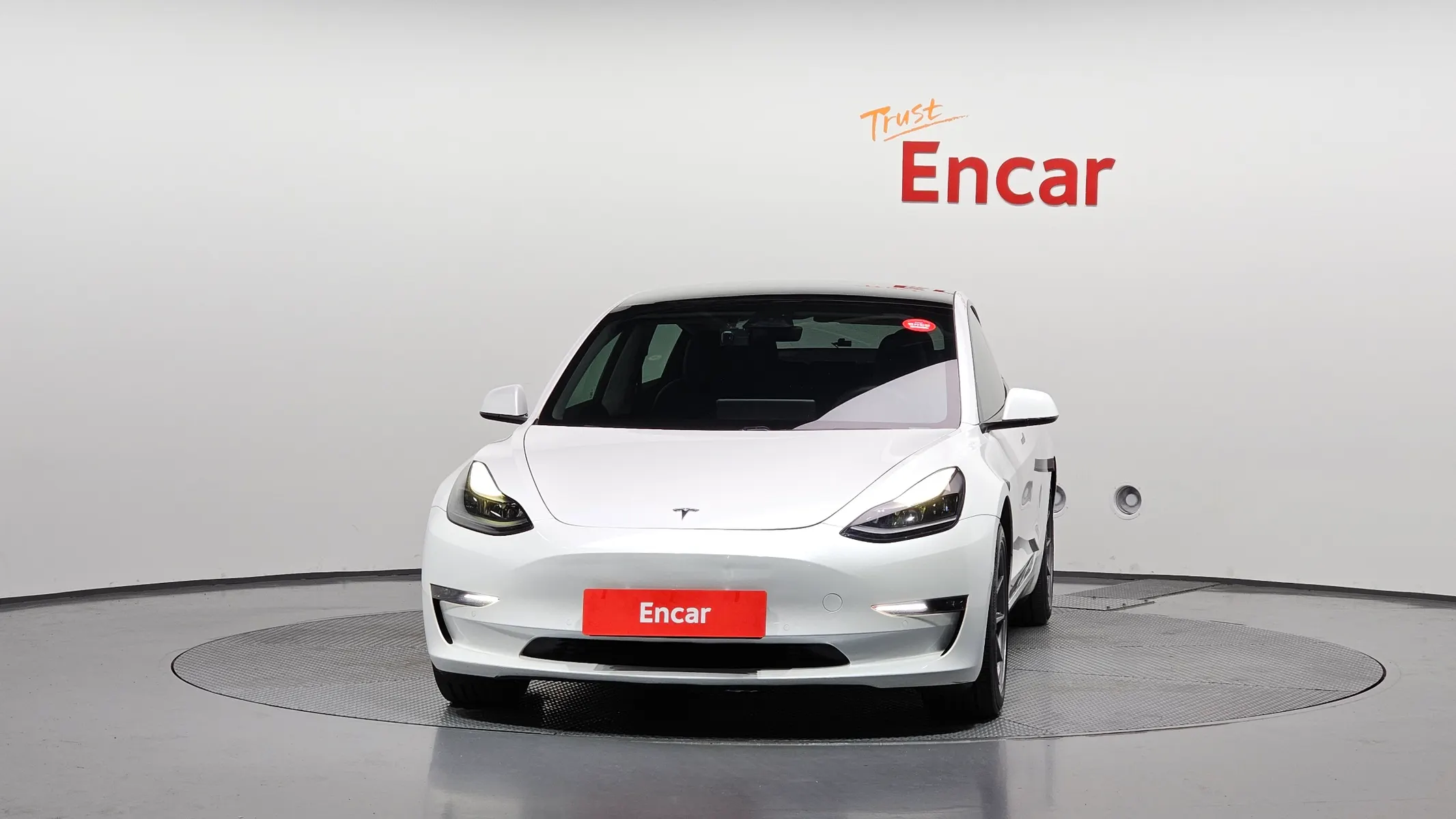 Tesla 3 AWD 2021 2/5