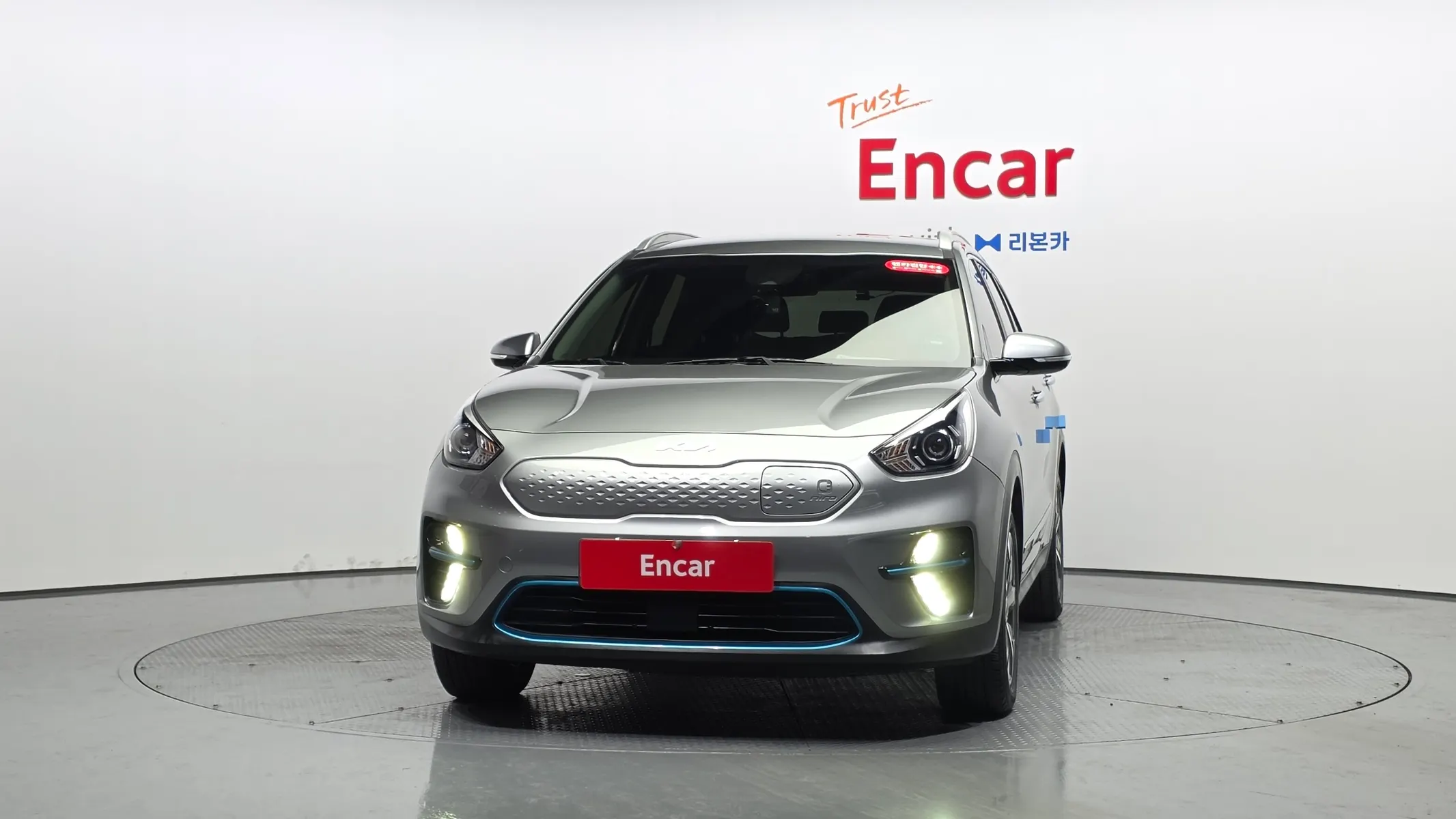 Kia EV 2021 2/5