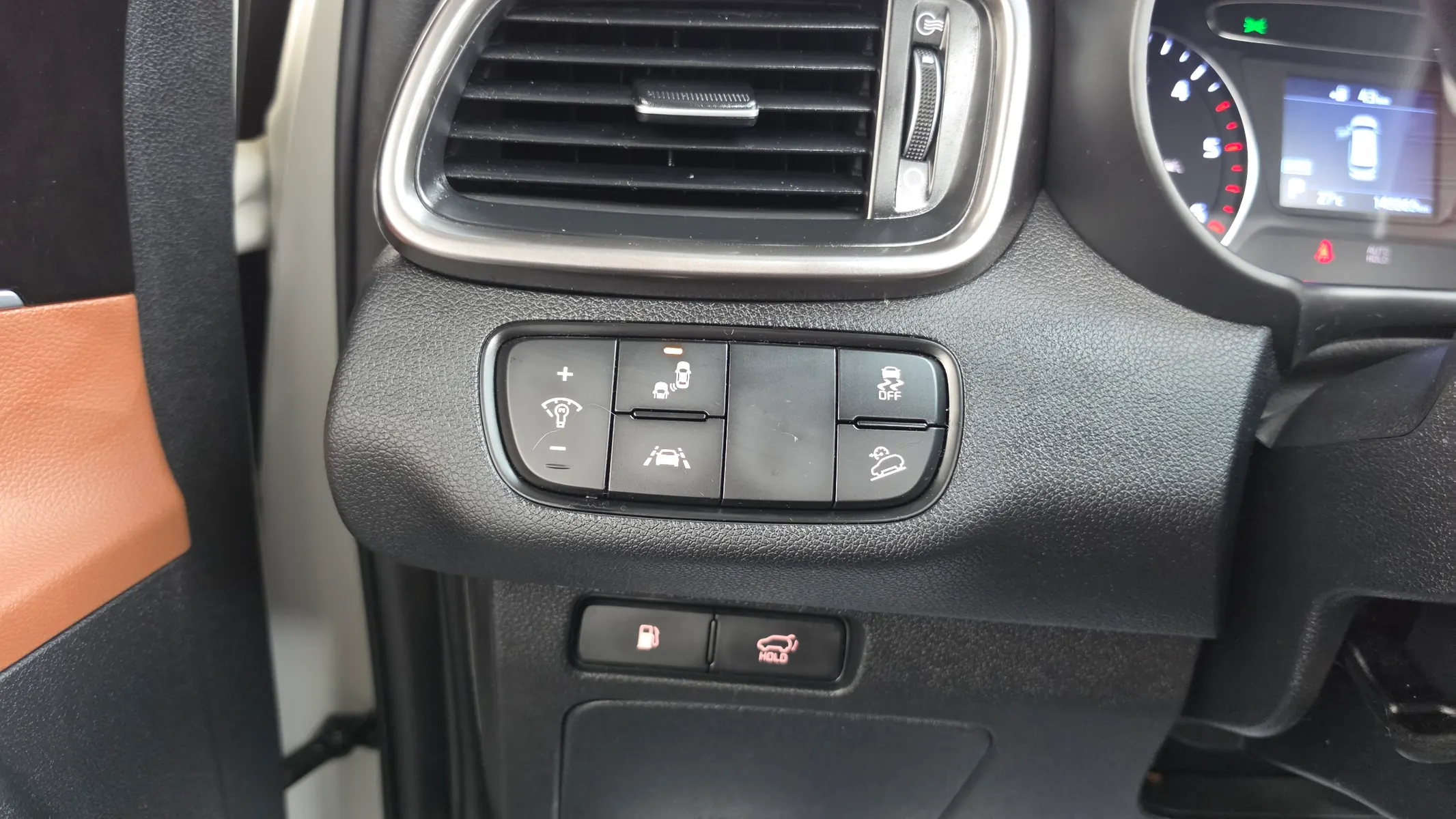 Kia 쏘렌토 2.0 2WD 2020 35/36