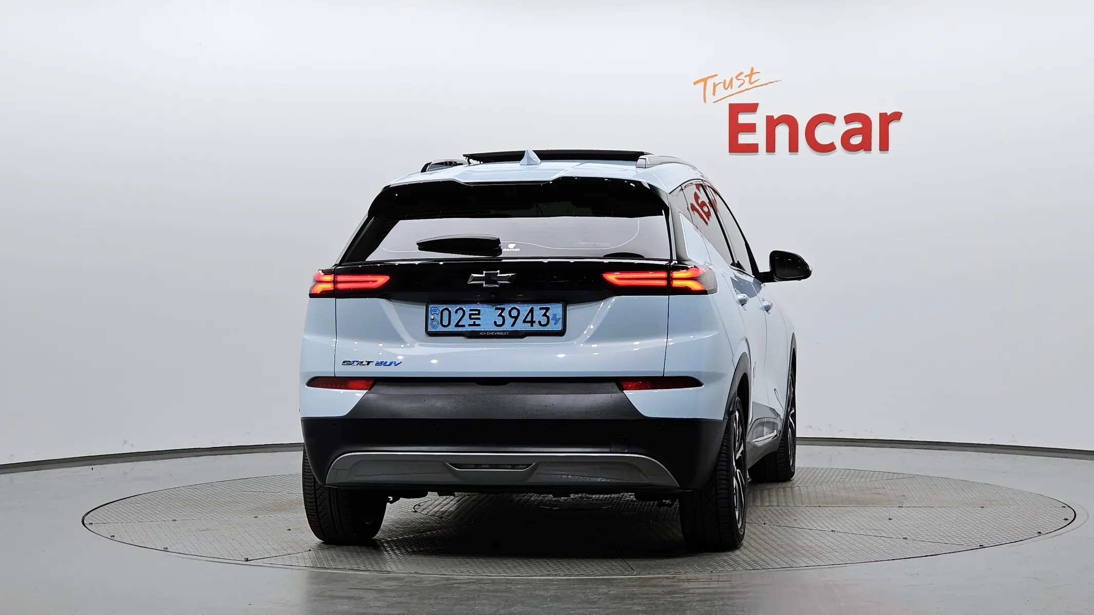 Chevrolet EUV 2022 3/5