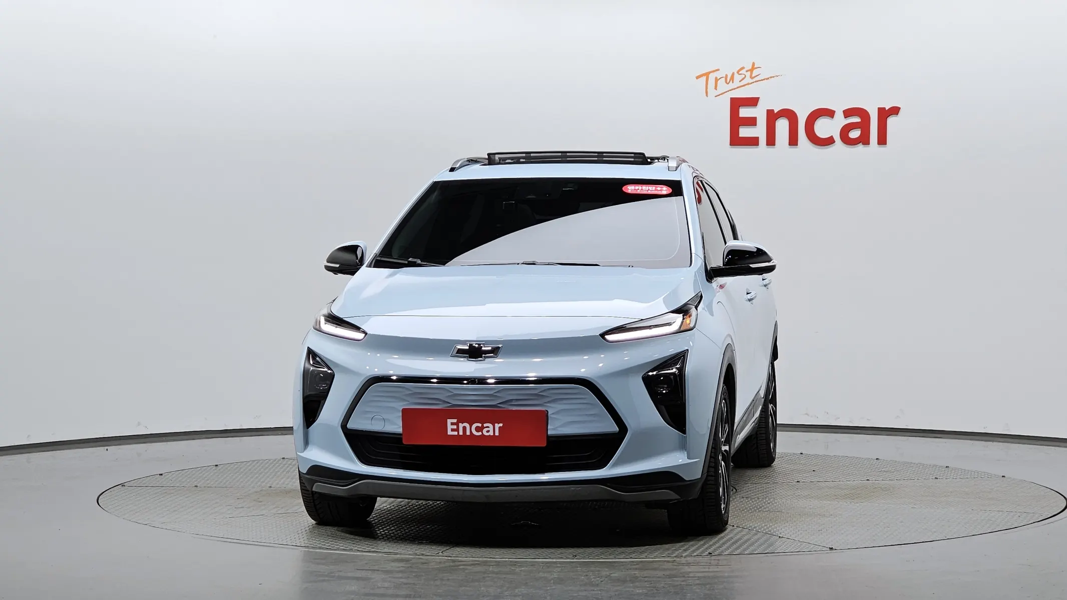 Chevrolet EUV 2022 2/5