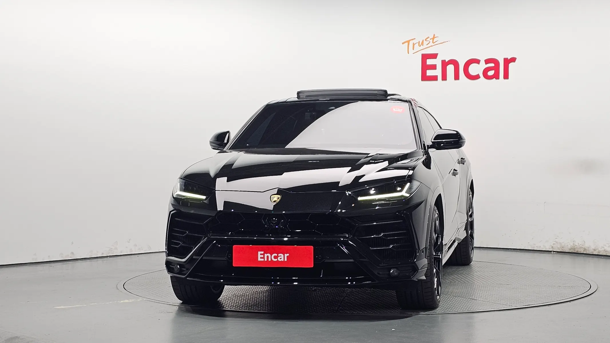Lamborghini 우루스 4.0 V8 2021 2/5