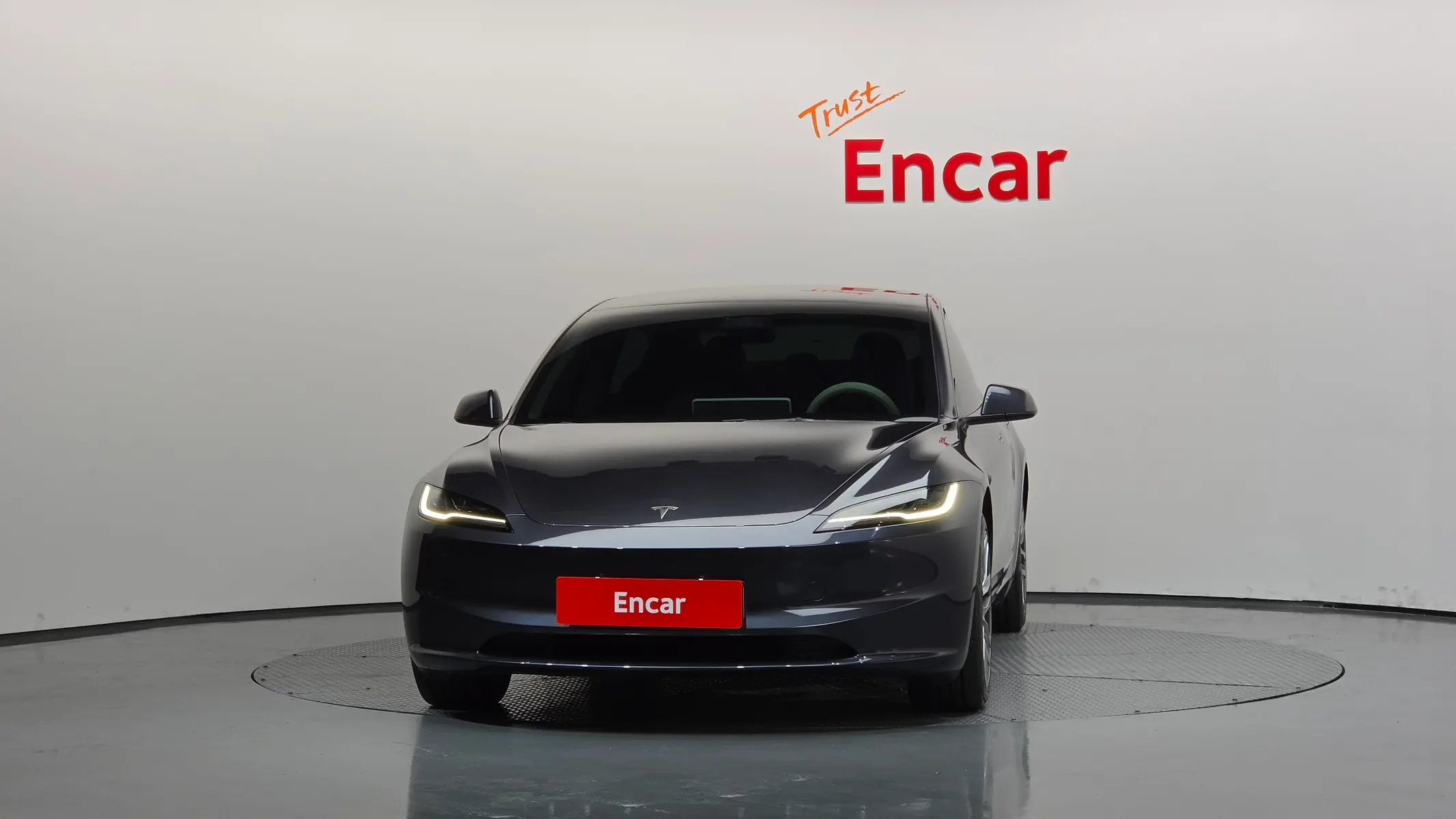 Tesla 3 AWD 2024 2/5