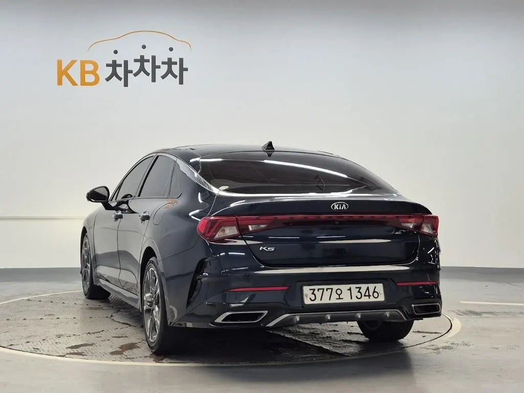 Kia K5 3 2.0 2020 3/5