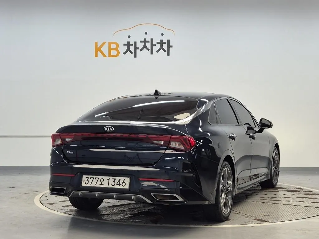 Kia K5 3 2.0 2020 2/5