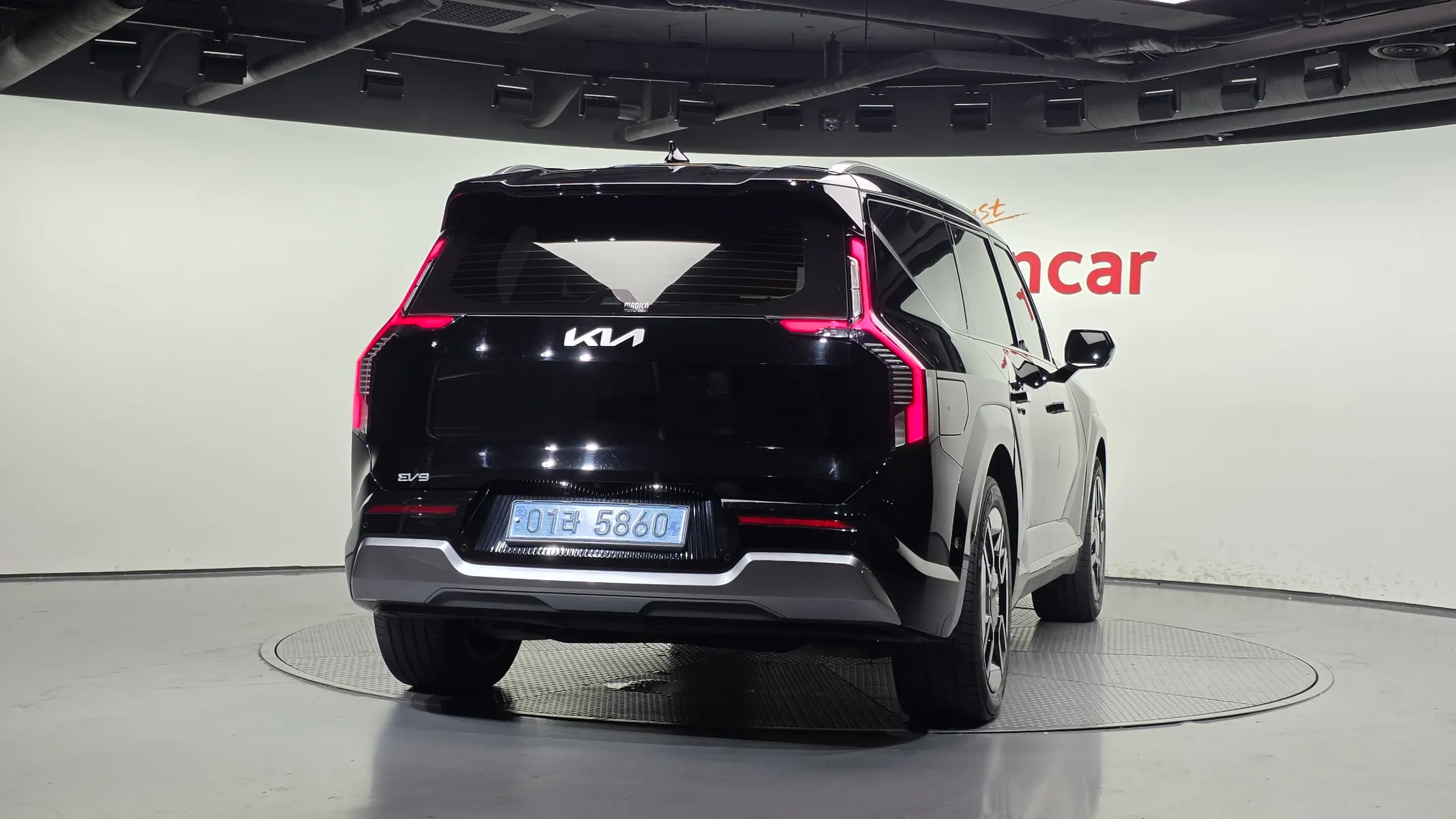 Kia EV9 4WD 2023 3/5