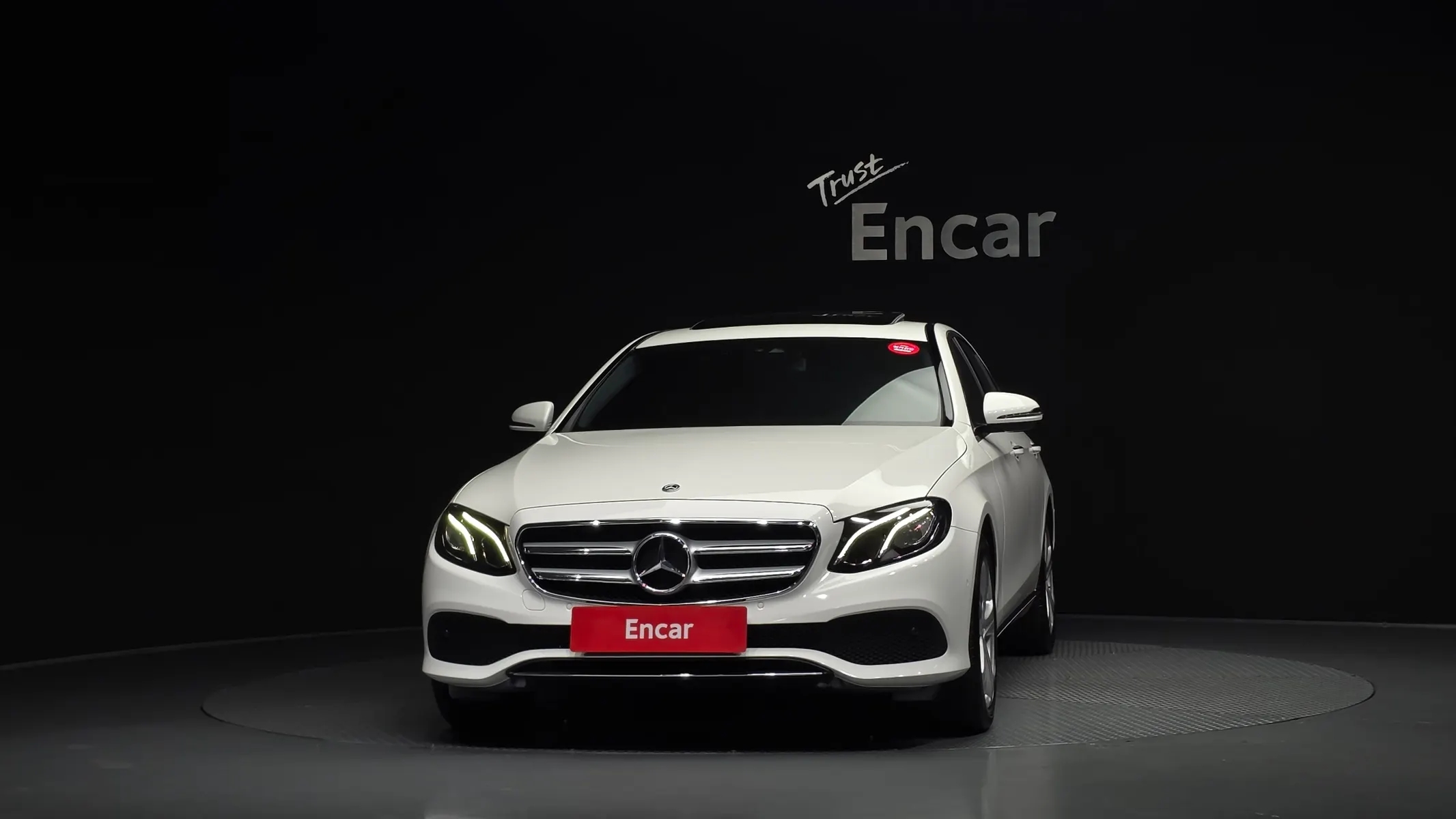 Mercedes-Benz E-Class W213 E200 2018 3/31