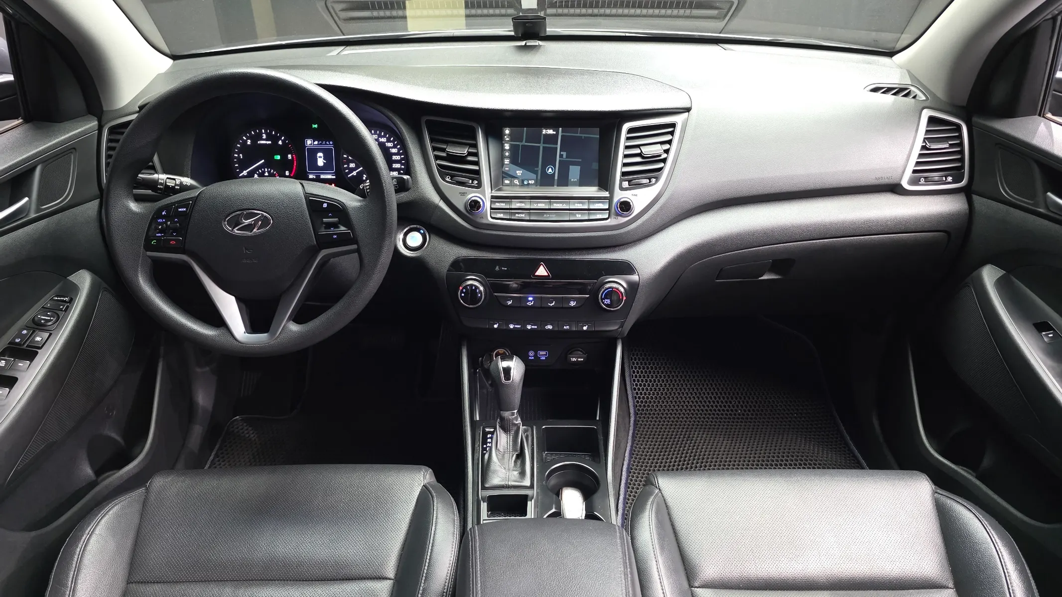 Hyundai Tucson 2.0 2WD 2015 4/5