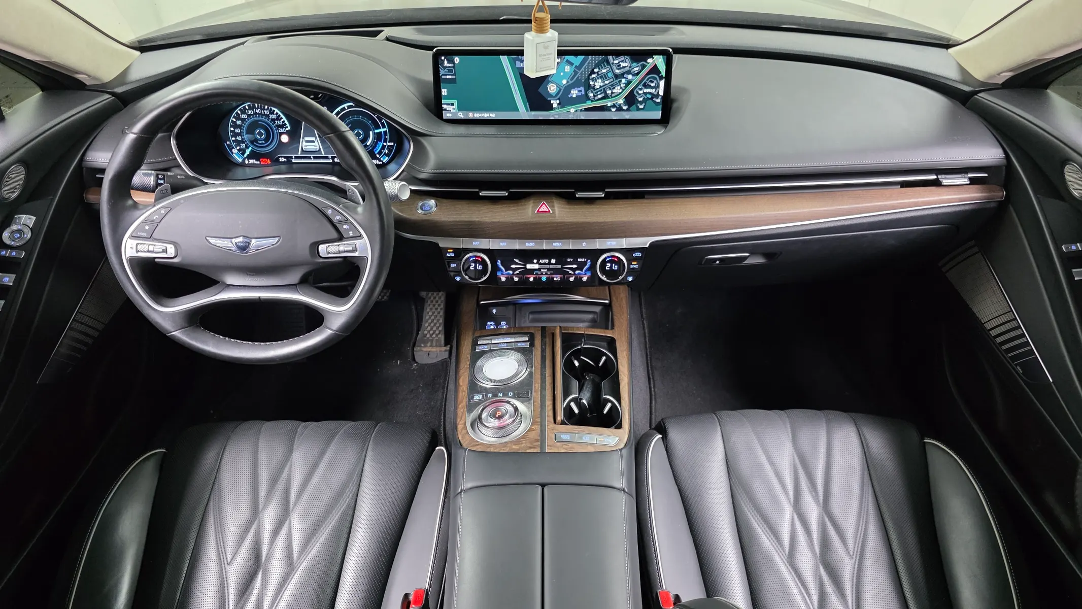 Genesis G80 (RG3) e-AWD 2022 4/5