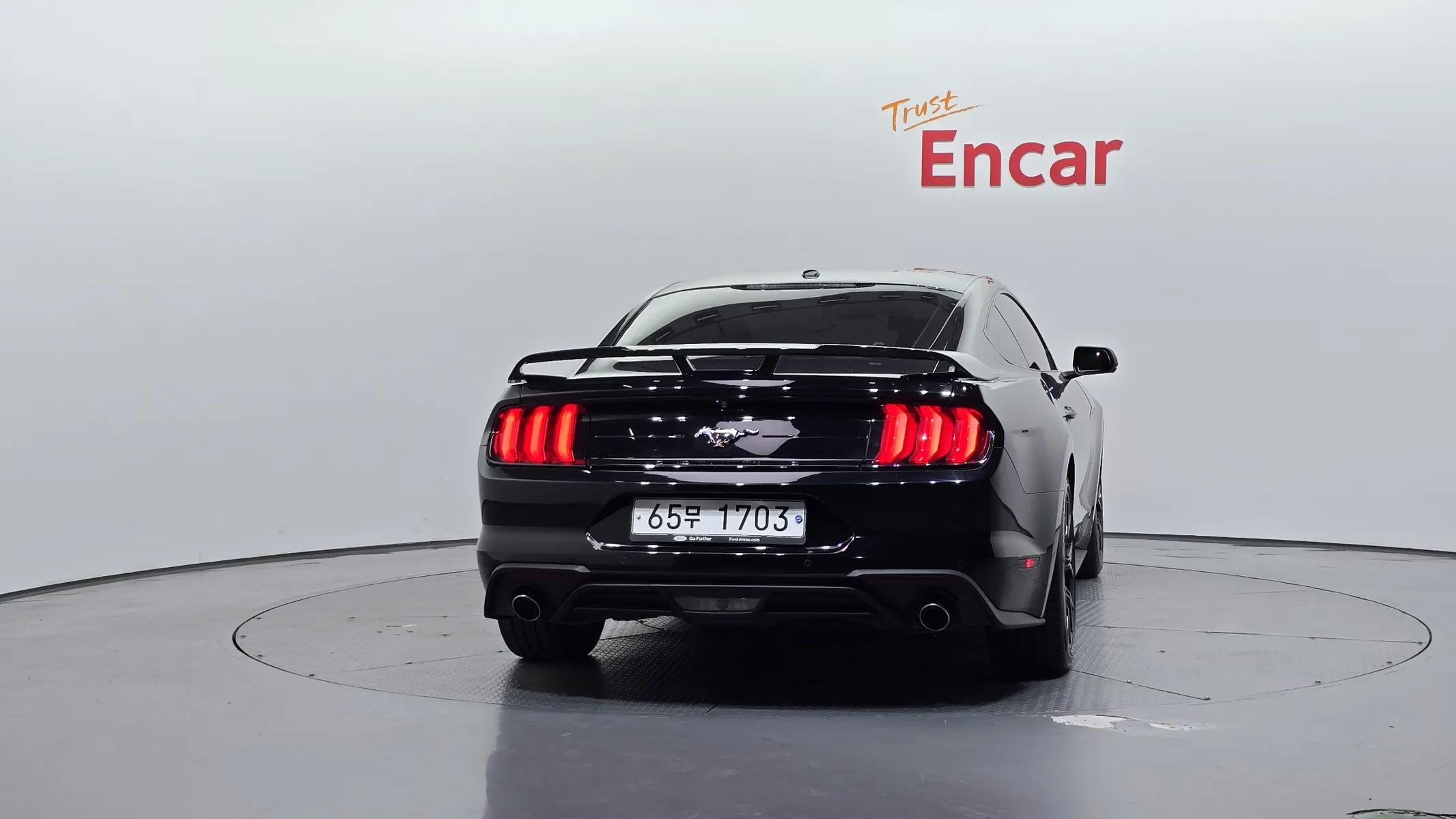Ford 머스탱 2018 3/5