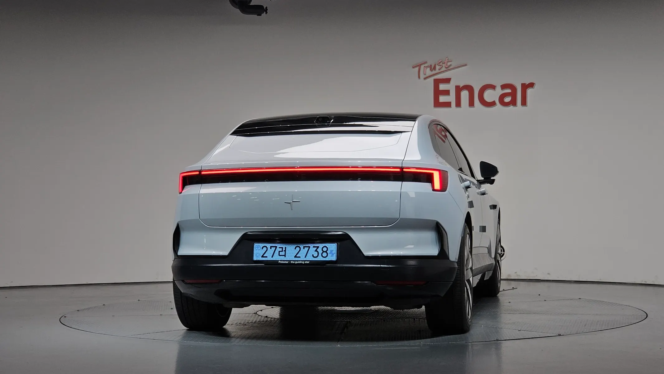 Polestar 4 2025 3/5